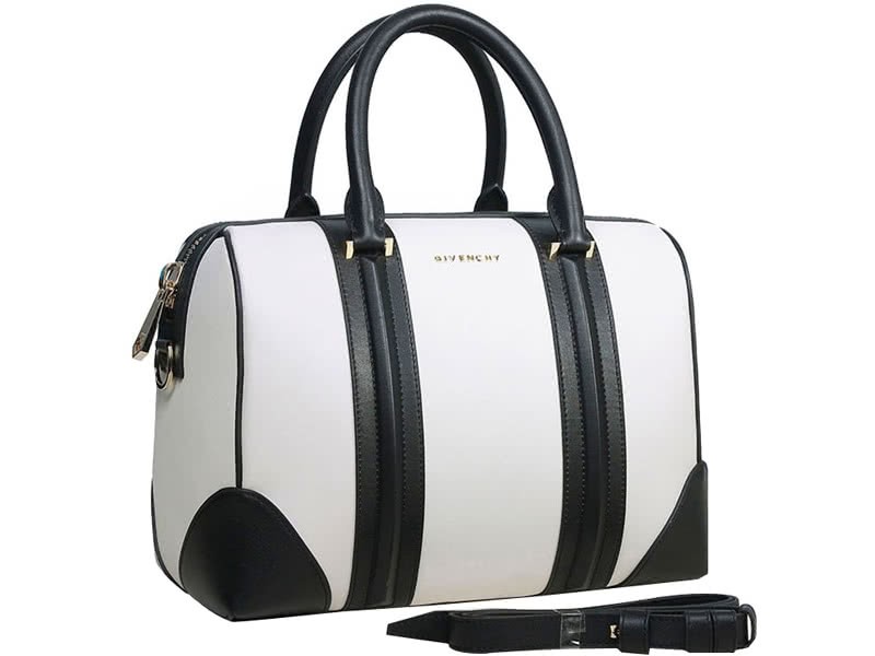 Givenchy Lucrezia Duffel White With Black 2