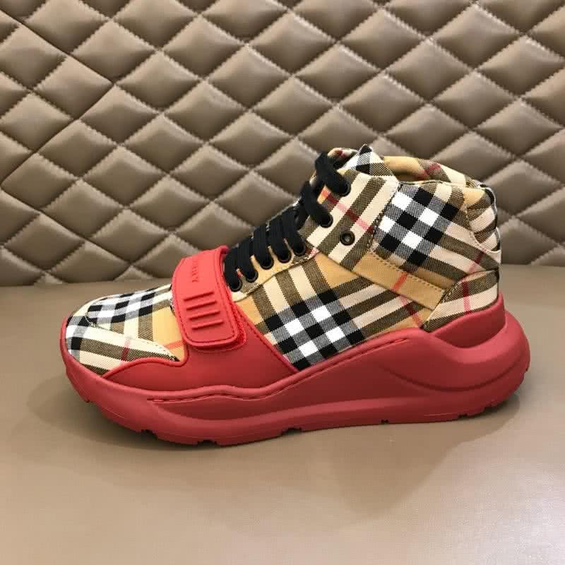 Burberry Fashion Comfortable Sneakers Cowhide Pink And Yellow Men 5
