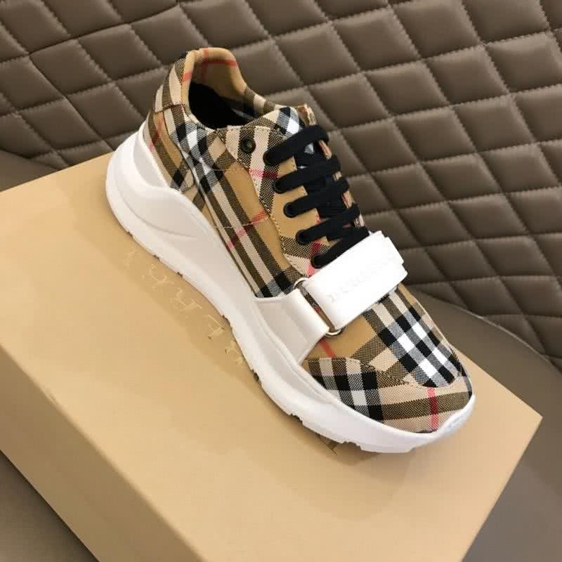 Burberry Fashion Comfortable Sneakers Cowhide Brown And White Men 4