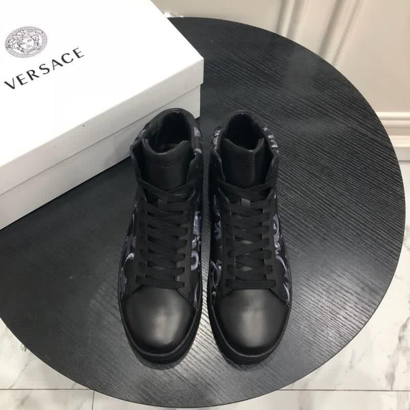 Versace Cowhide Pattern Casual Shoes Black Men  2