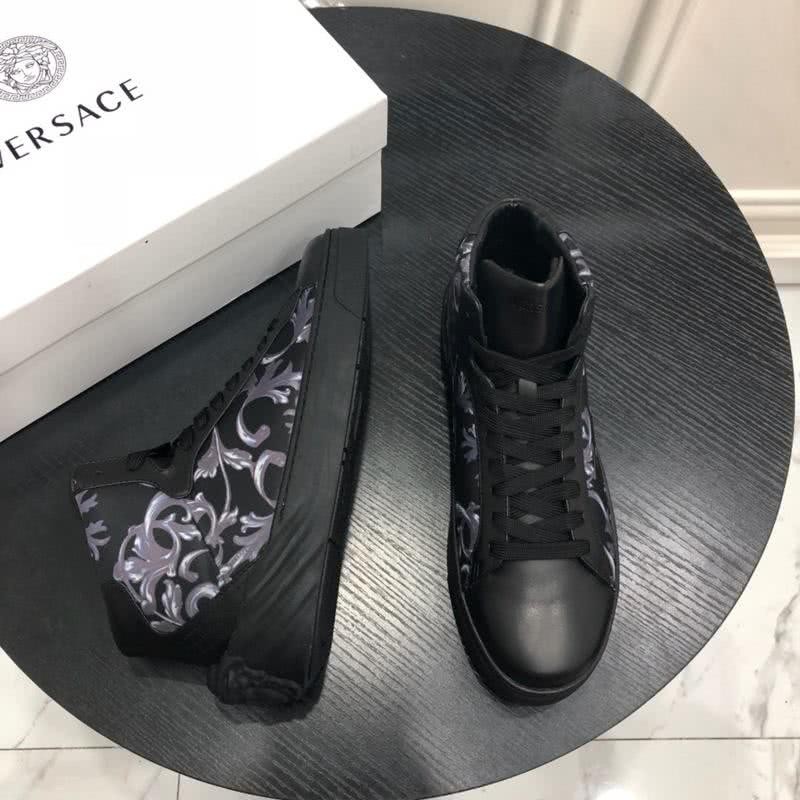Versace Cowhide Pattern Casual Shoes Black Men  9