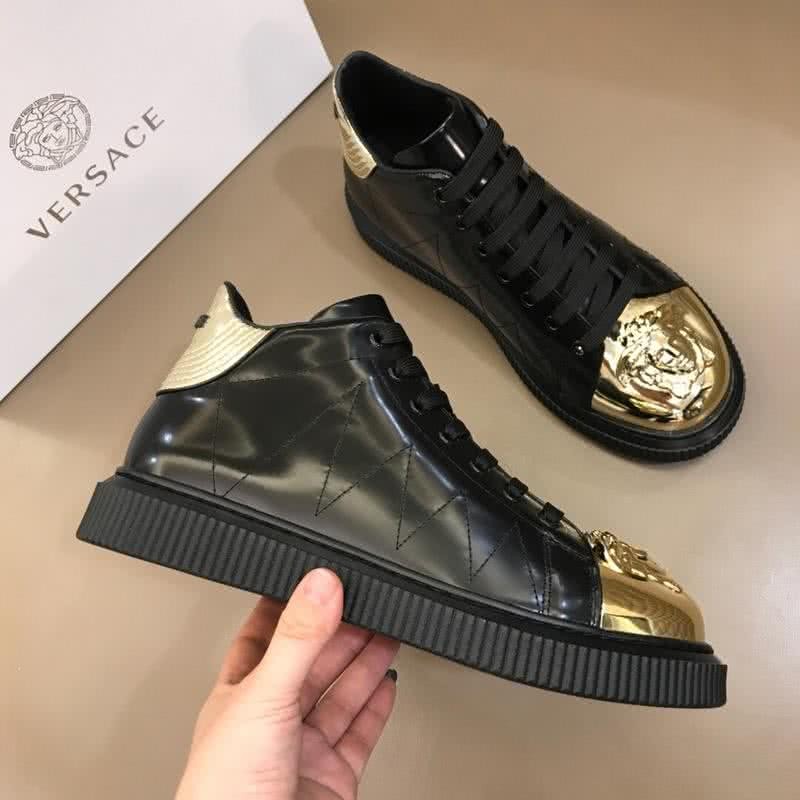 Versace High-top 3D Medusa Full Cowhide Loafers Black And Gold Men 1