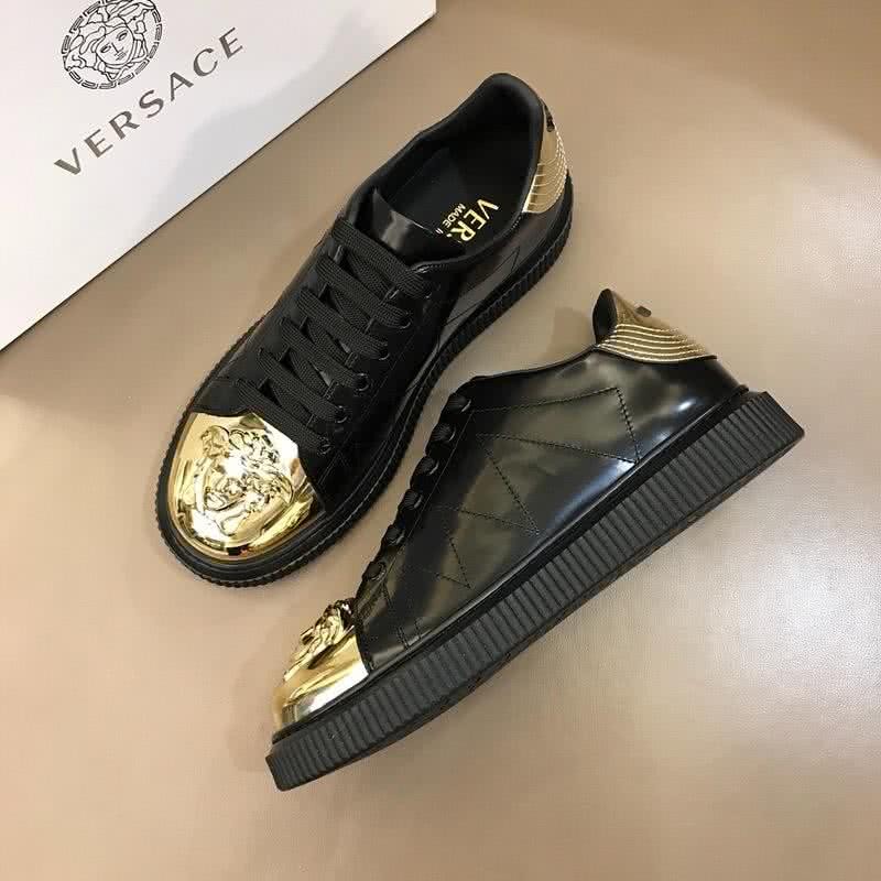 Versace Low-top 3D Medusa Full Cowhide Loafers Black And Gold Men 1