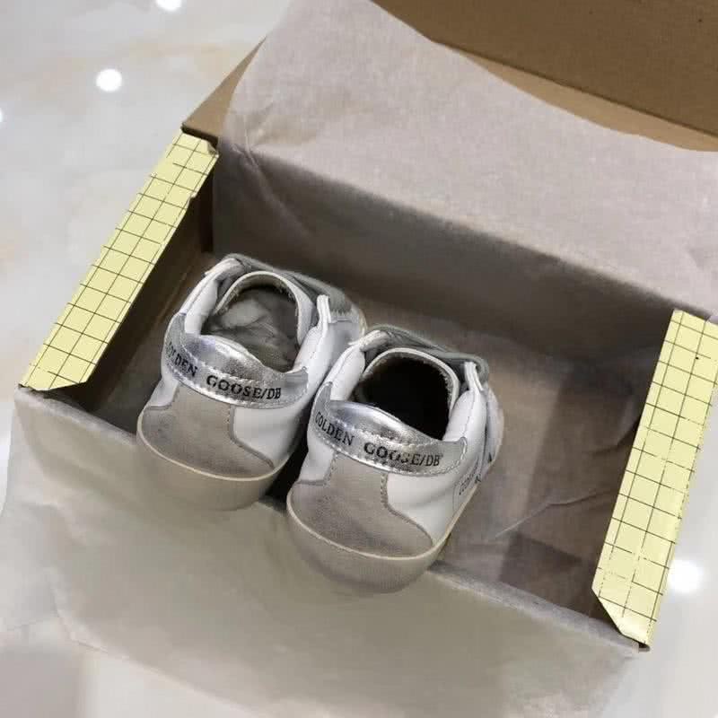 Golden Goose∕GGDB Kids Superstar Sneaker Antique style White and Grey star 7