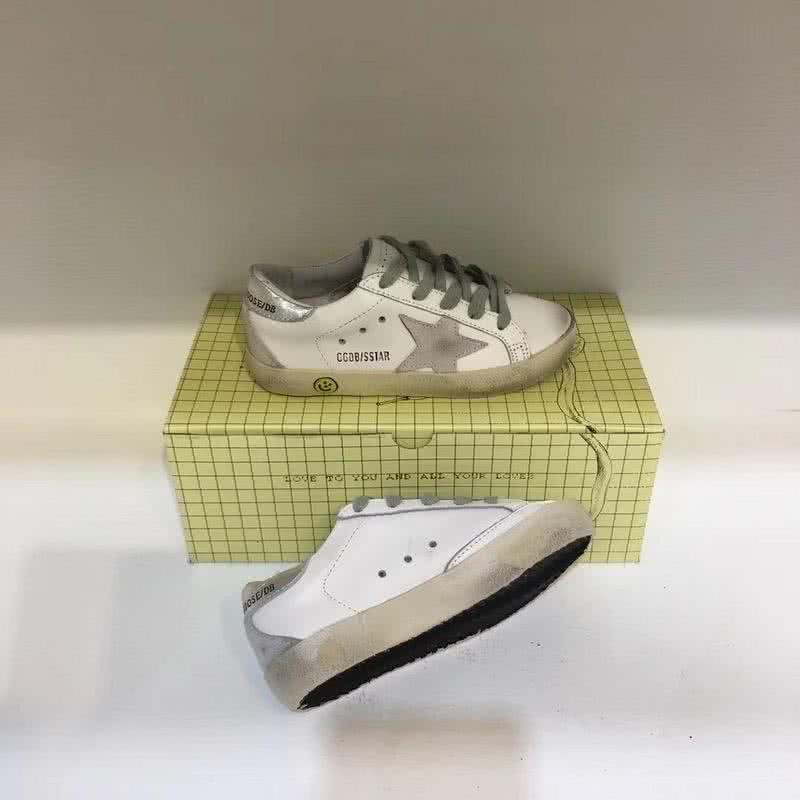 Golden Goose∕GGDB Kids Superstar Sneaker Antique style White and Grey star 10