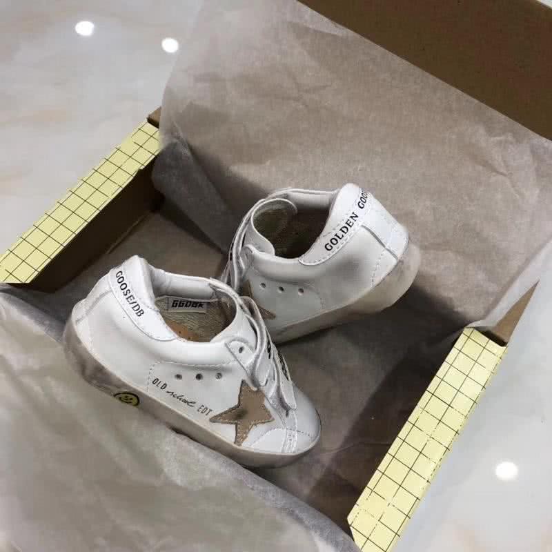 Golden Goose∕GGDB Kids Superstar Sneaker Antique style White 6