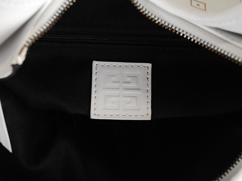 Givenchy New Sacca Medium Perfo White Leather With Bandana Motif 9