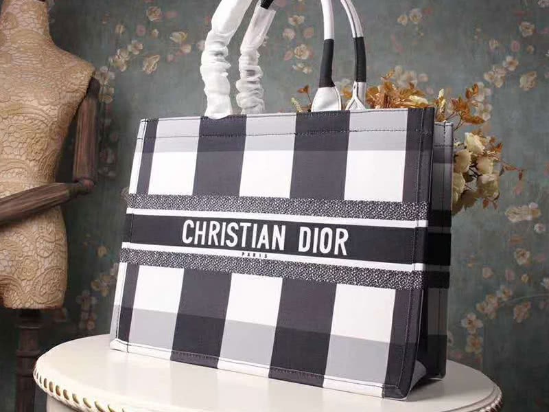 Dior Black White Plaid Tote Bag 1