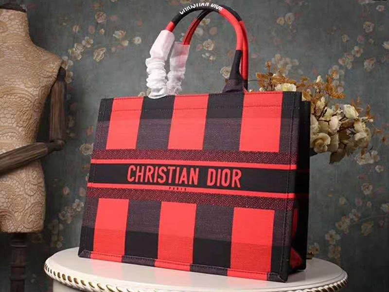 Dior Black Red Plaid Tote Bag 1