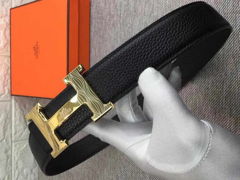 Hermes Shiny Gold H Belt Buckle & Reversible Leather Strap Black 2