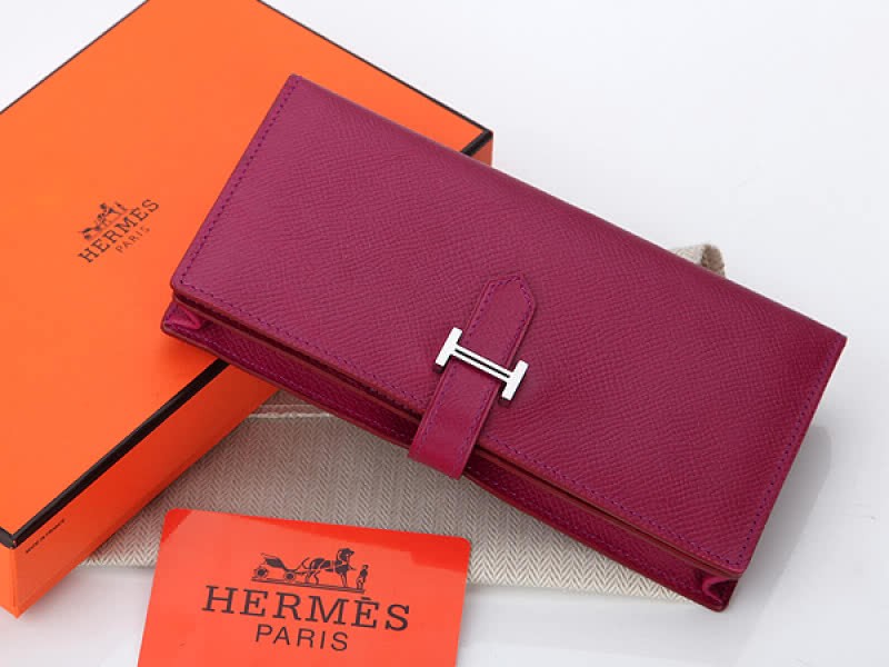 Hermes Epsom Original Calfskin Bearn Japonaise Bi-Fold Violet Red 1