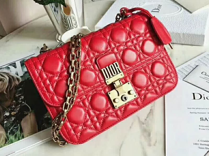 Dior Dioraddict Lambskin Bag Red d58182 1