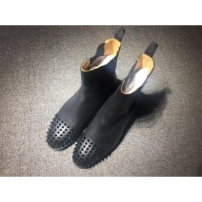 Christian Louboutin Men's Boots Black And Rivets On The Toe Cap