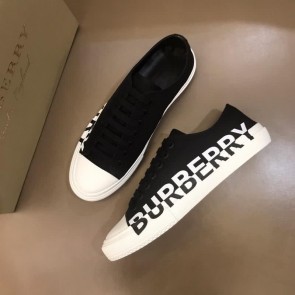 Burberry Sneakers Top Quality Low Top Black Upper White Sole Men